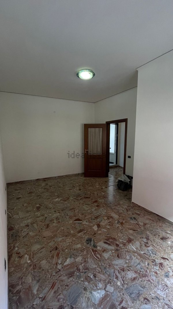 appartamento in vendita a Savona in zona Centro Storico