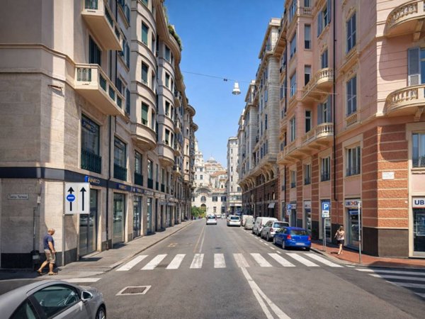 ufficio in vendita a Savona in zona Centro Storico