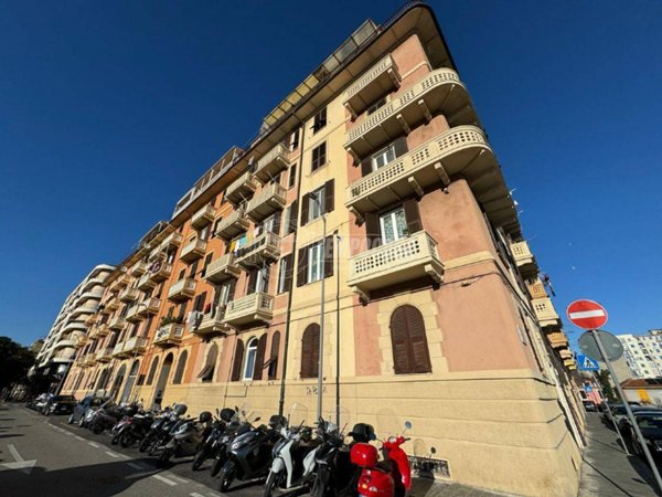 appartamento in vendita a Savona in zona Centro Storico