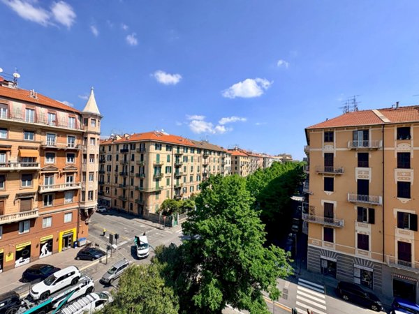 appartamento in vendita a Savona in zona Centro Storico