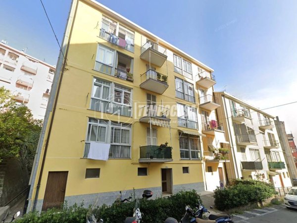appartamento in vendita a Savona in zona Centro Storico
