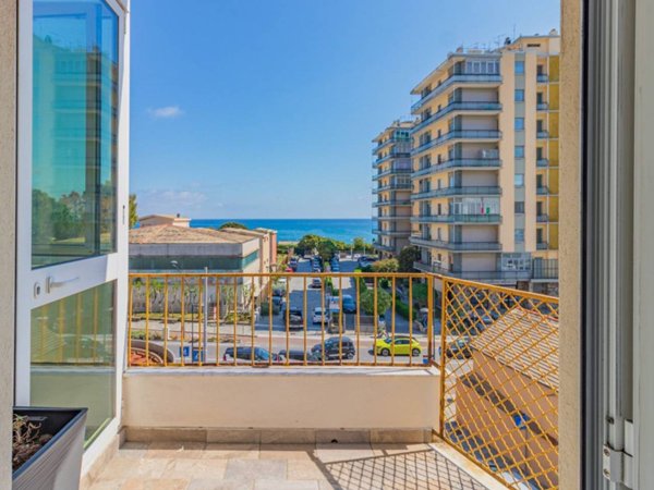 appartamento in vendita a Savona