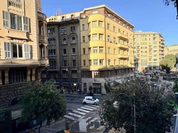 appartamento in vendita a Savona in zona Centro Storico