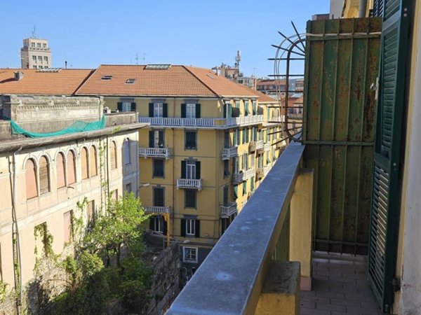appartamento in vendita a Savona