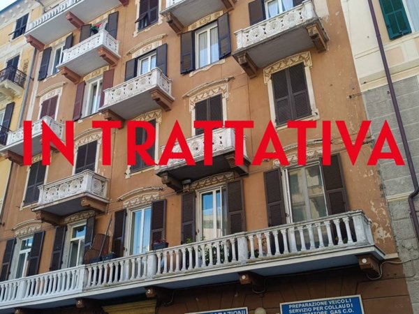 appartamento in vendita a Savona in zona Centro Storico