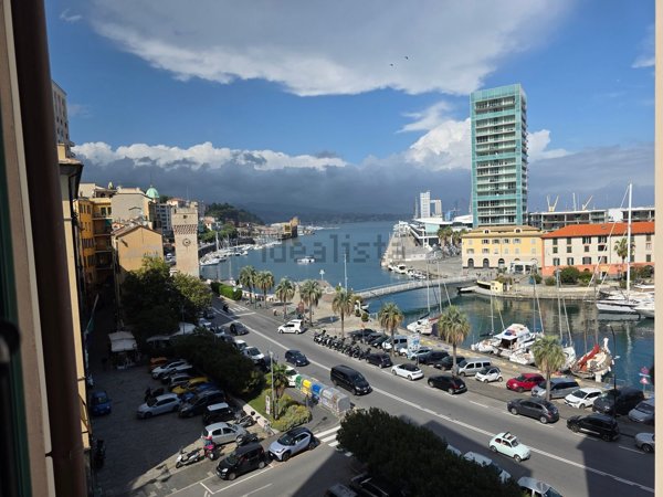 appartamento in vendita a Savona