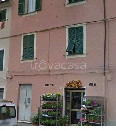 negozio in vendita a Savona