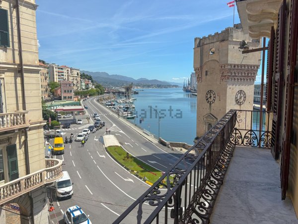 appartamento in vendita a Savona