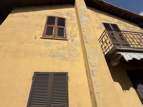 casa indipendente in vendita a Savona