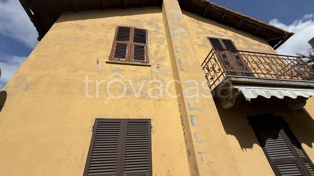 casa indipendente in vendita a Savona