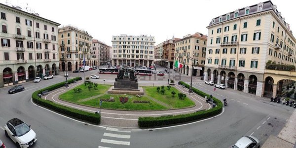 ufficio in vendita a Savona