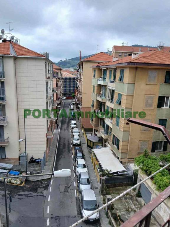 appartamento in vendita a Savona in zona Centro Storico