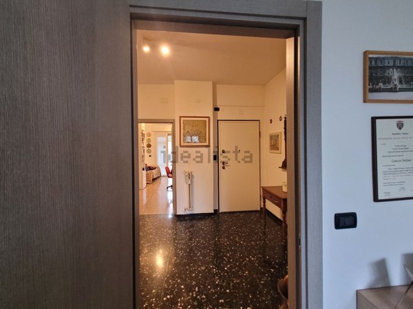 appartamento in vendita a Savona in zona Madonna del Monte