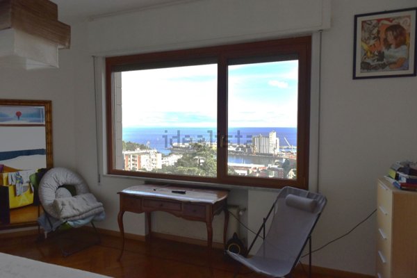 appartamento in vendita a Savona in zona Centro Storico