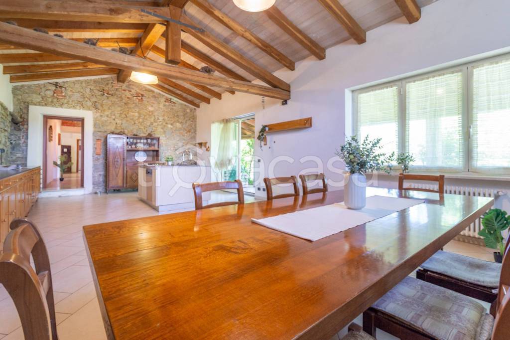 casa indipendente in vendita a Savona in zona Madonna del Monte