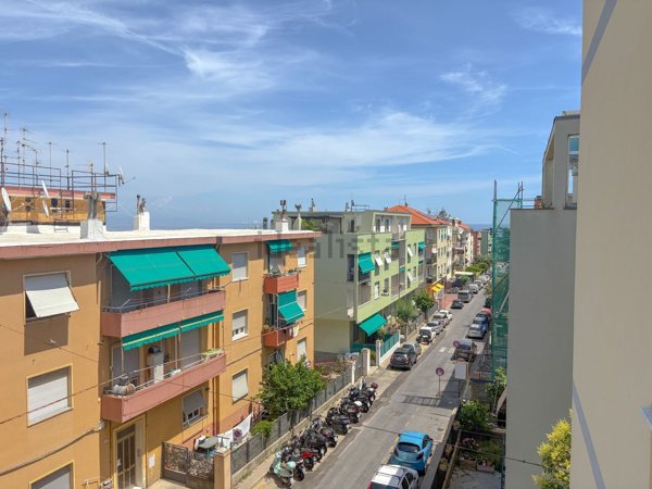 appartamento in vendita a Savona in zona Centro Storico