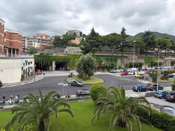 appartamento in vendita a Savona in zona Centro Storico