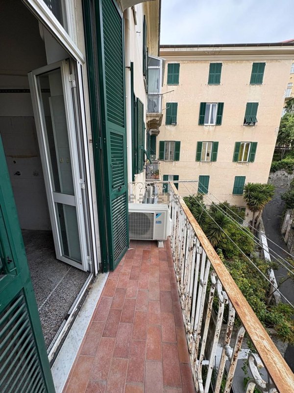 appartamento in vendita a Savona in zona Centro Storico