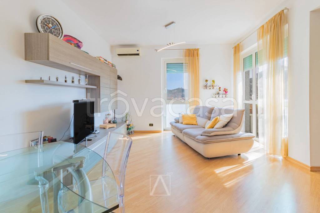 appartamento in vendita a Savona
