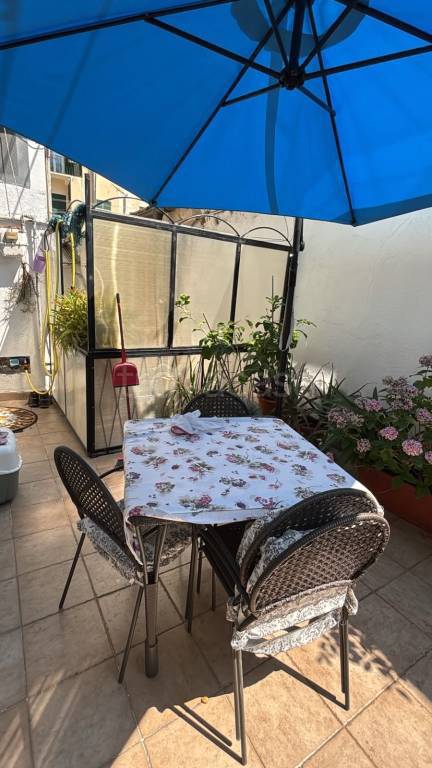 appartamento in vendita a Savona in zona Centro Storico