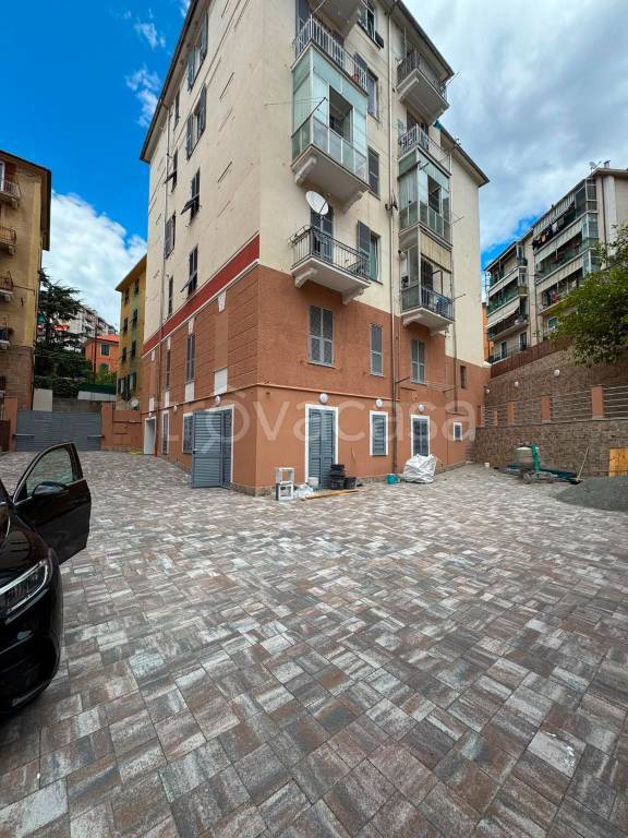 appartamento in vendita a Savona in zona Centro Storico