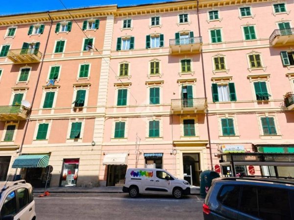 appartamento in vendita a Savona in zona Centro Storico