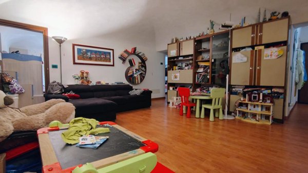 appartamento in vendita a Savona in zona Centro Storico