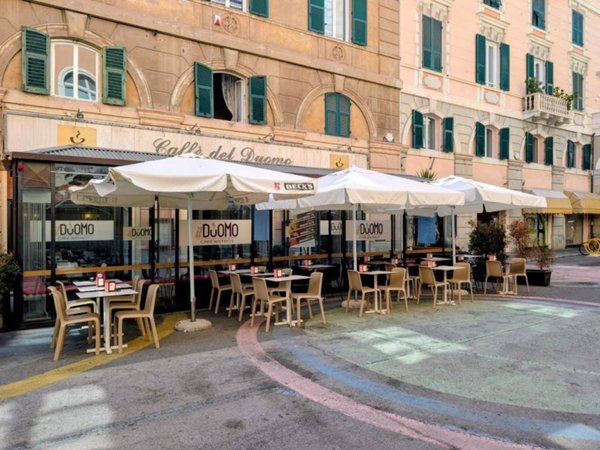 negozio in vendita a Savona in zona Centro Storico