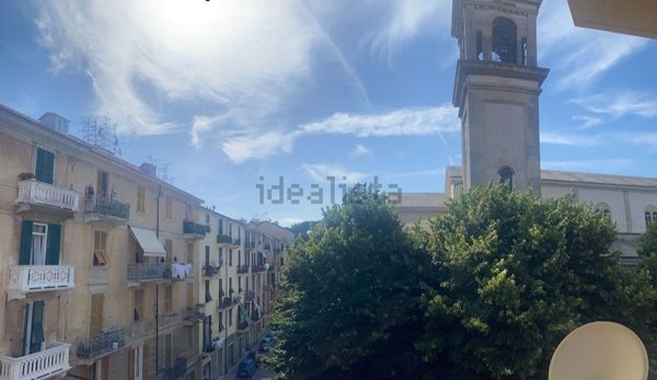 appartamento in vendita a Savona in zona Centro Storico