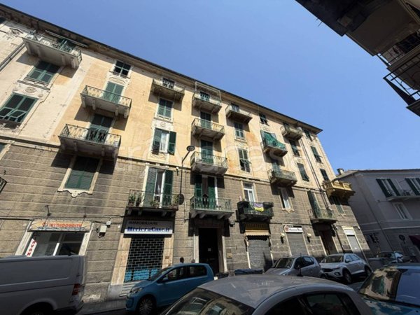 appartamento in vendita a Savona in zona Centro Storico