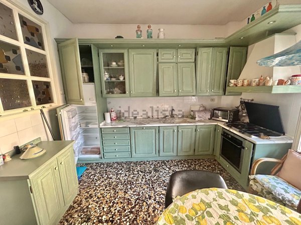 appartamento in vendita a Savona