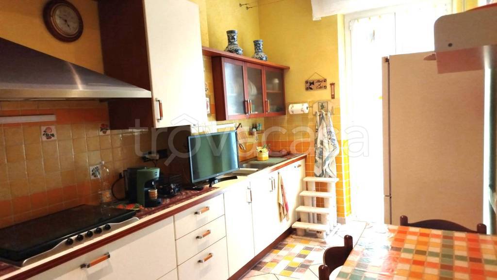 appartamento in vendita a Savona in zona Centro Storico