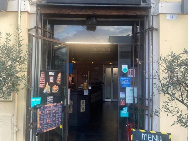 negozio in vendita a Savona in zona Centro Storico