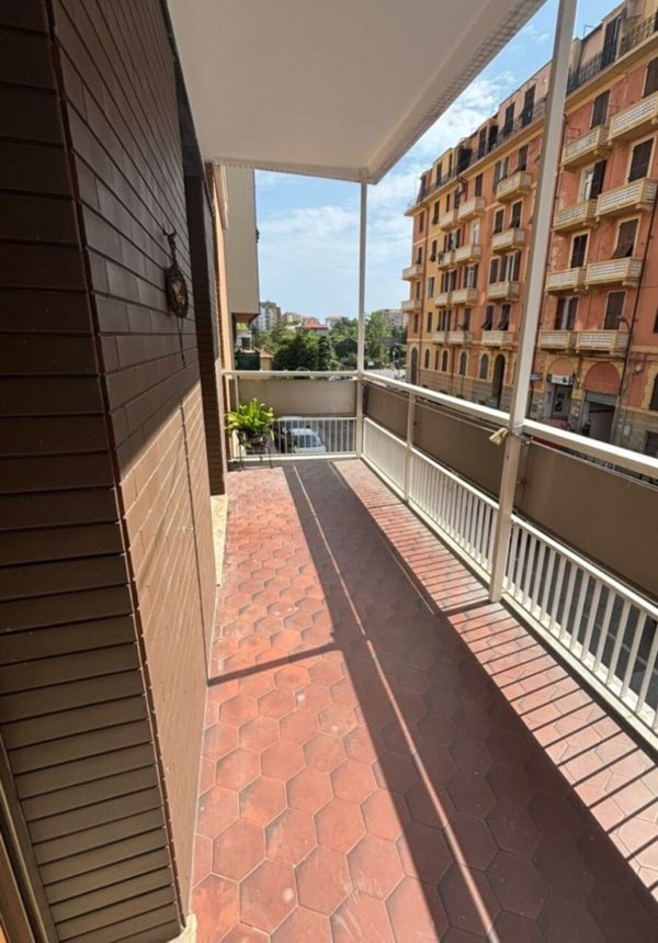 appartamento in vendita a Savona in zona Centro Storico