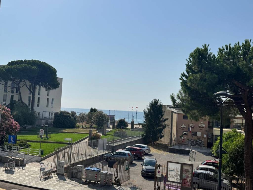 appartamento in vendita a Savona in zona Centro Storico