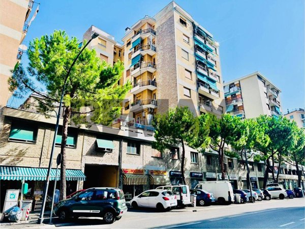 appartamento in vendita a Savona in zona Centro Storico