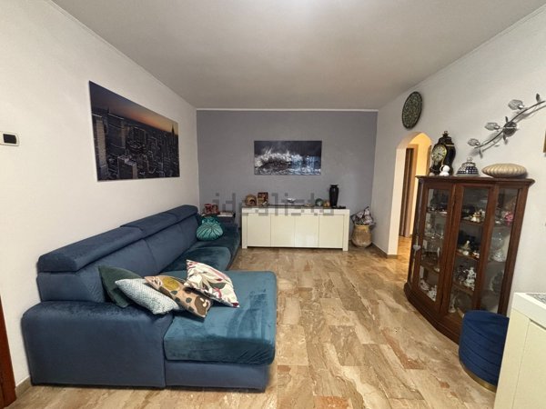 appartamento in vendita a Savona in zona Madonna del Monte