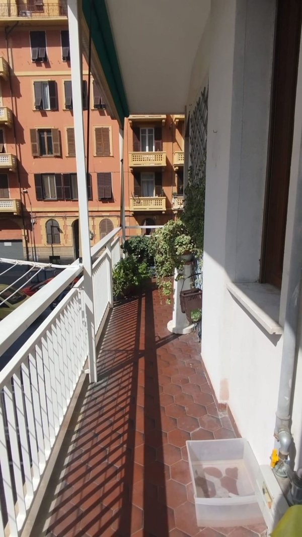 appartamento in vendita a Savona in zona Centro Storico