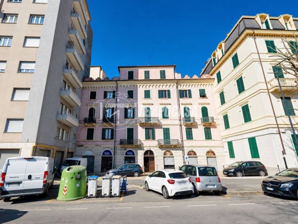 appartamento in vendita a Savona in zona Centro Storico