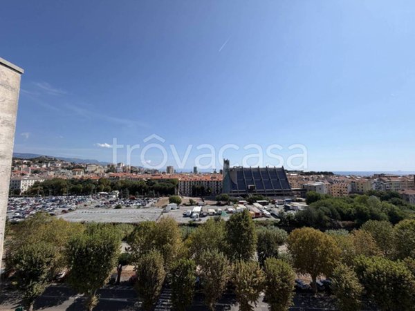 appartamento in vendita a Savona in zona Centro Storico