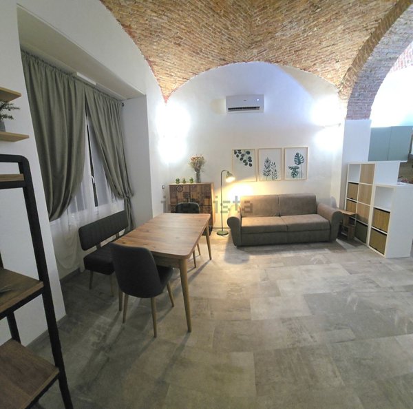 appartamento in vendita a Savona in zona Centro Storico