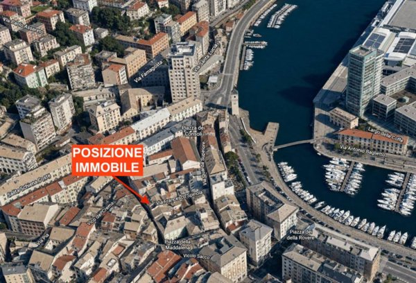 appartamento in vendita a Savona in zona Centro Storico