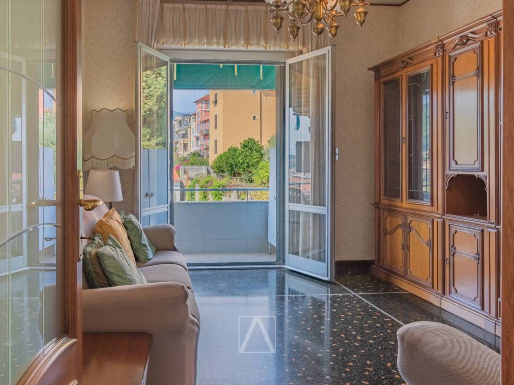 appartamento in vendita a Savona