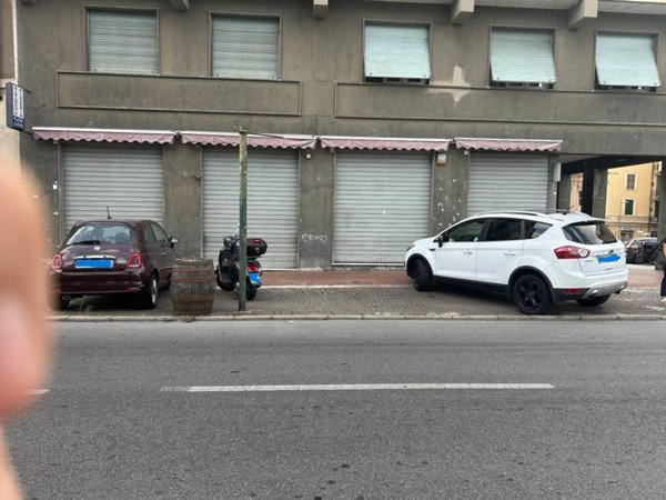 negozio in vendita a Savona