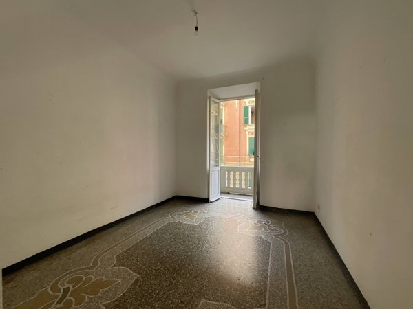 appartamento in vendita a Savona in zona Centro Storico