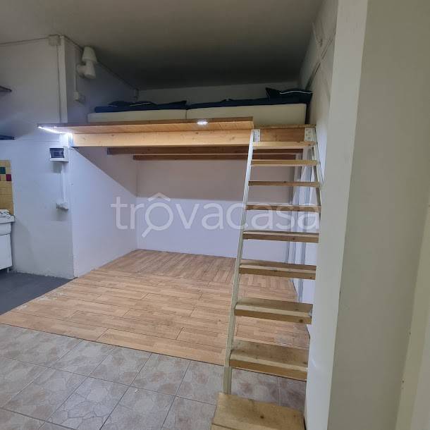 box auto in vendita a Savona