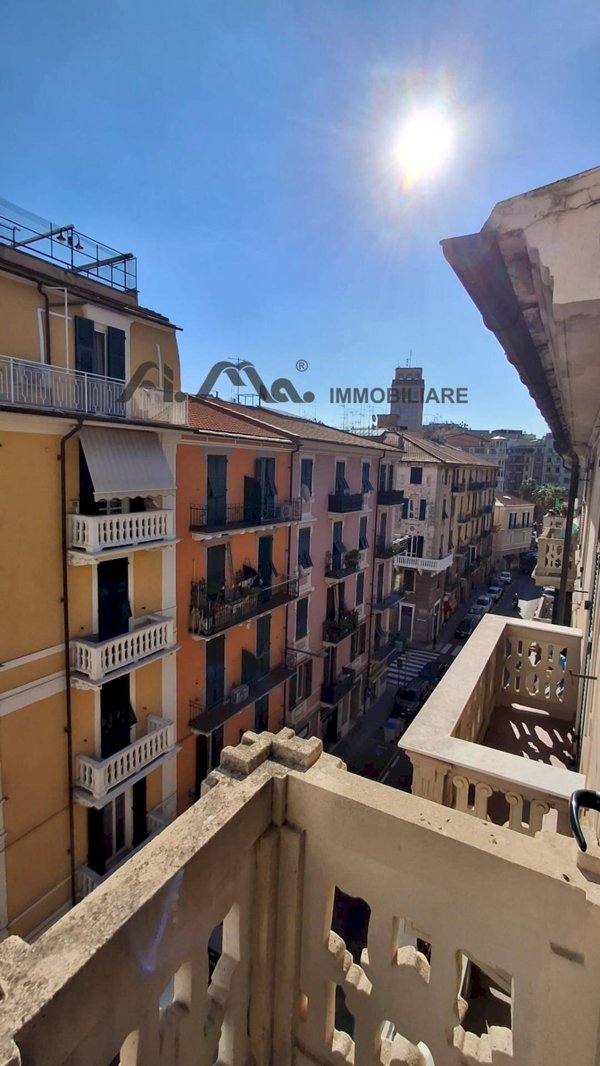 appartamento in vendita a Savona in zona Centro Storico