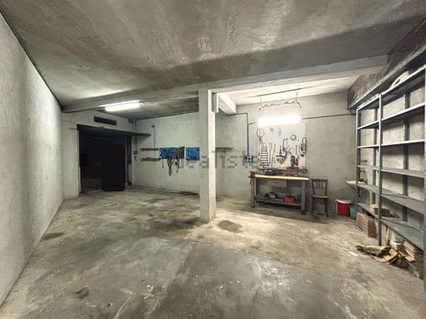 casa indipendente in vendita a Savona in zona Centro Storico