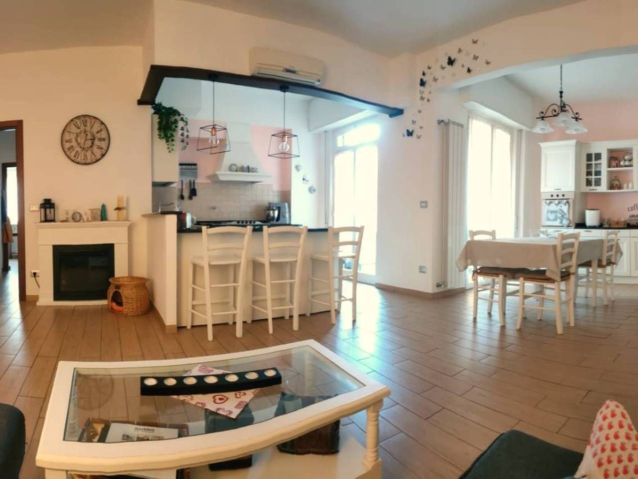 appartamento in vendita a Savona in zona Madonna del Monte