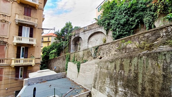 appartamento in vendita a Savona